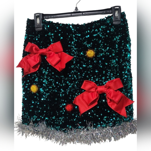 Christmas Sequnce Skirt - Picture 1 of 2